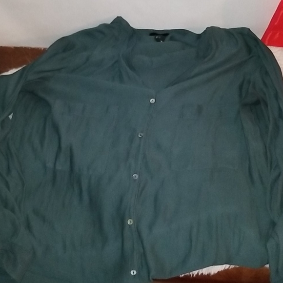 Size 12 shorts bundle (women) - Picture 6 of 7